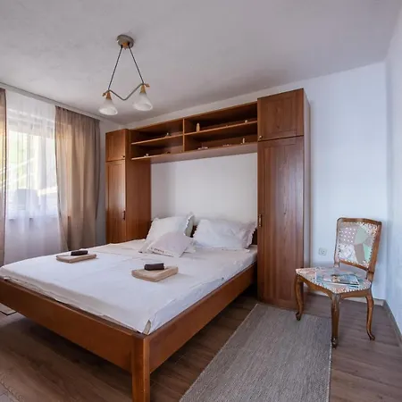 Kuca Za Odmor Bernarda * Omiš