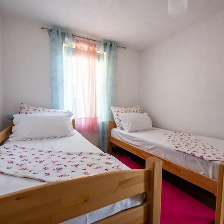 Kuca Za Odmor Bernarda * Omiš